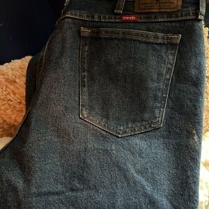 Wrangler Men's Dark Blue Relaxed Jeans